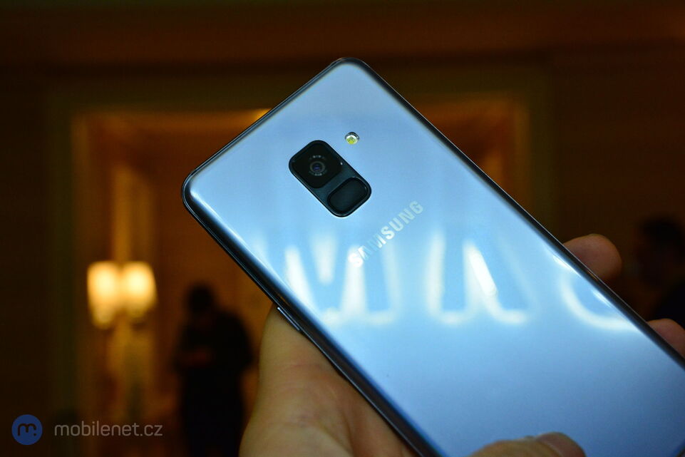 Samsung Galaxy A8 (2018)