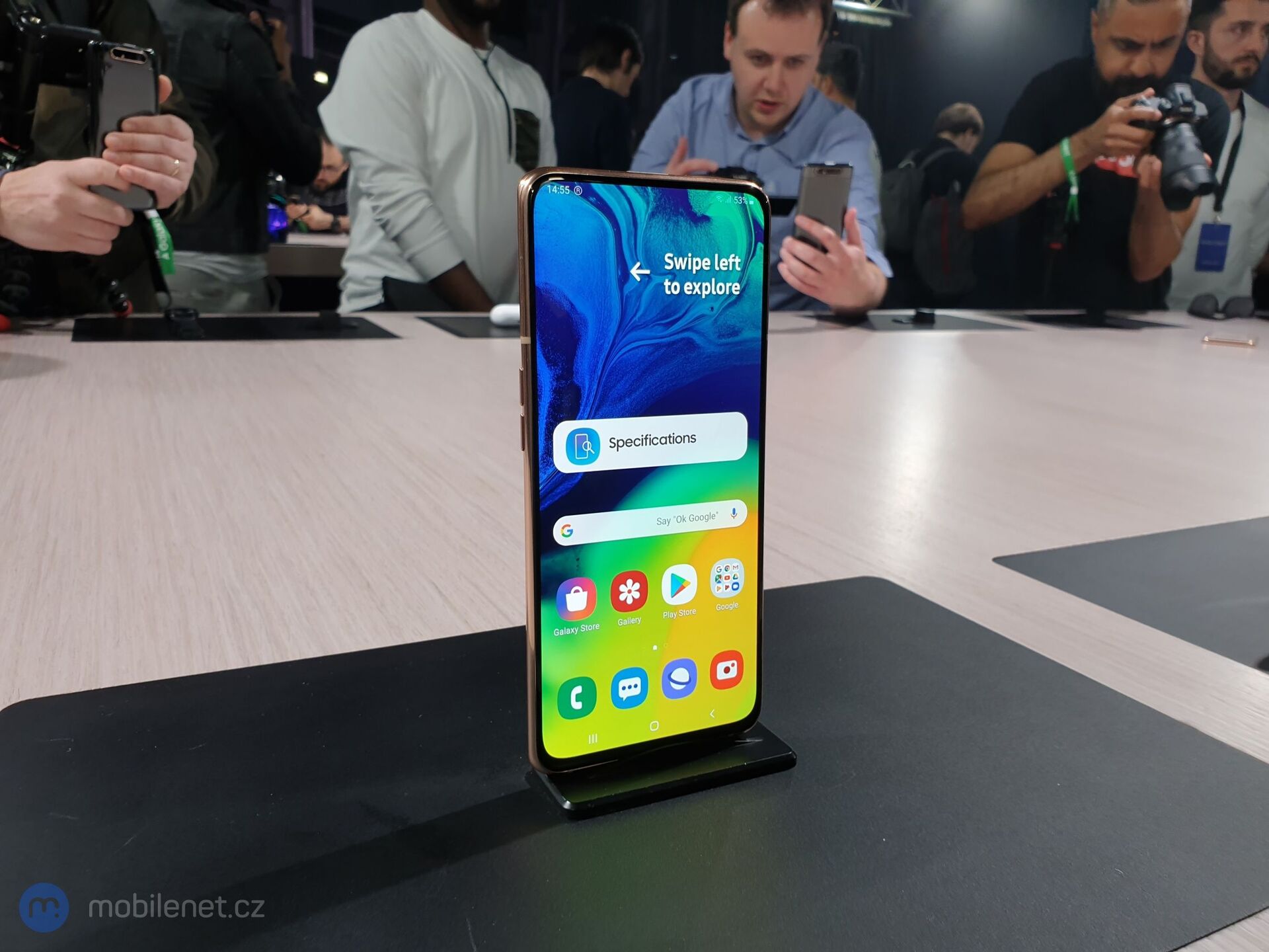 Samsung Galaxy A80