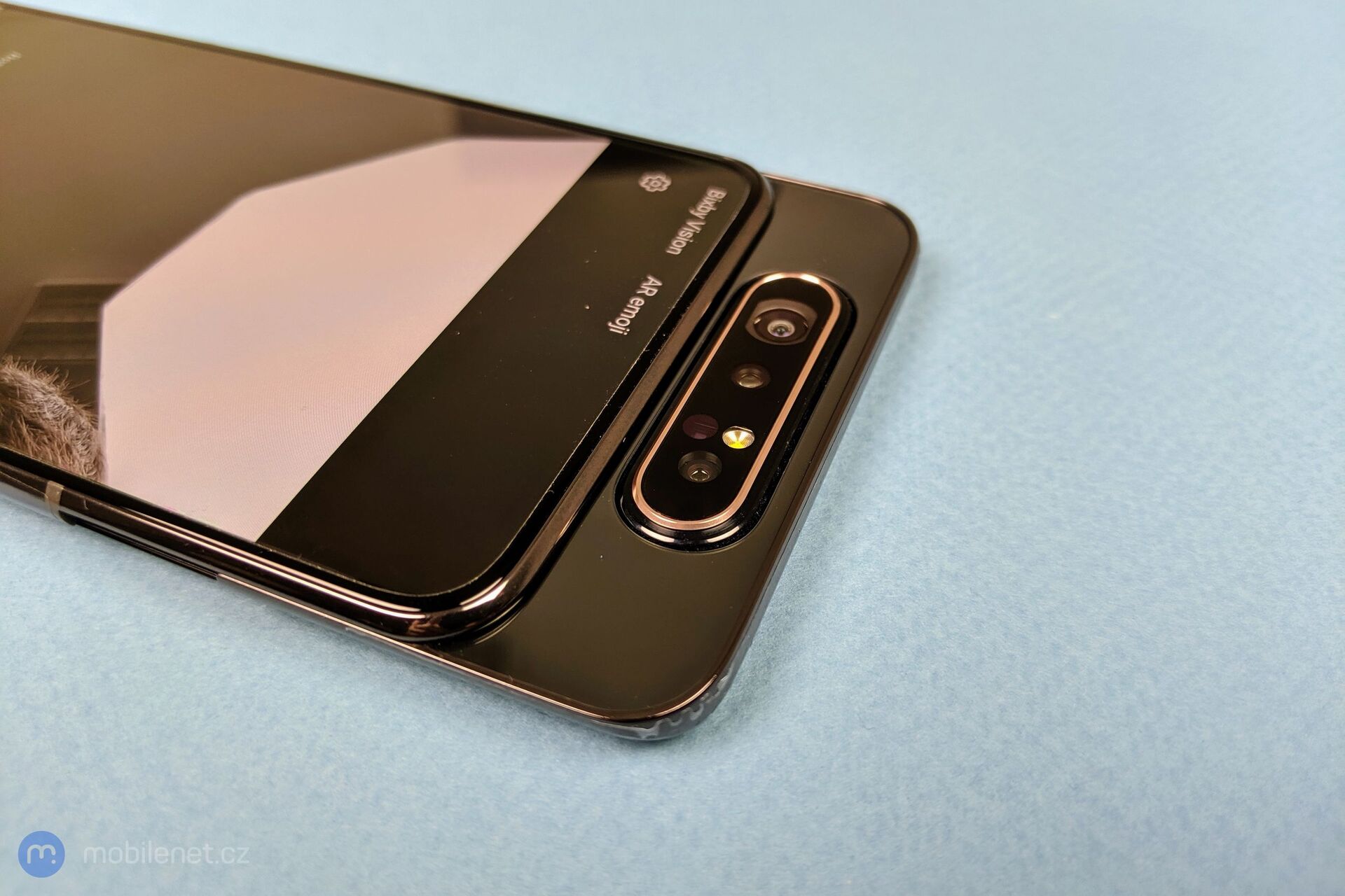 Samsung Galaxy A80