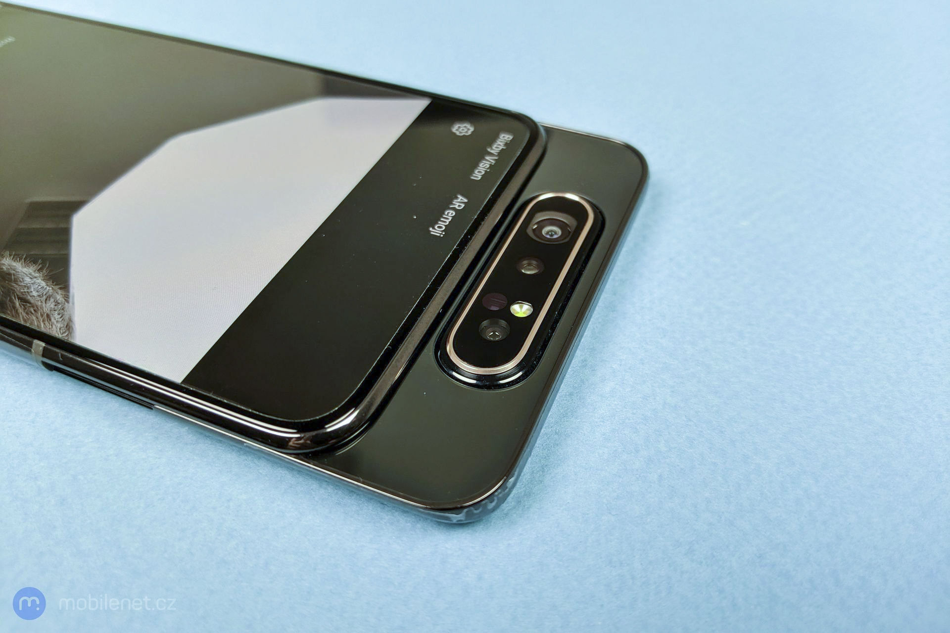 Samsung Galaxy A80