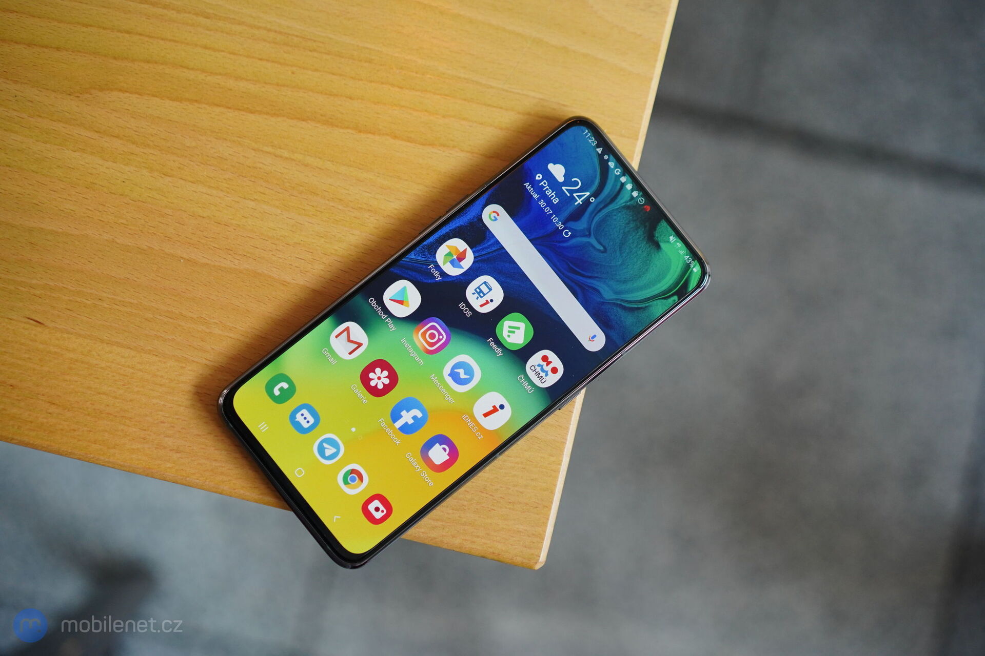 Samsung Galaxy A80