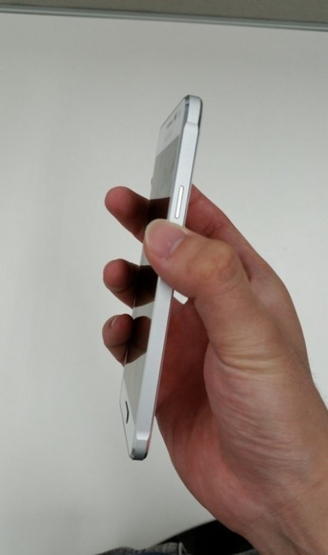 Samsung Galaxy Alpha