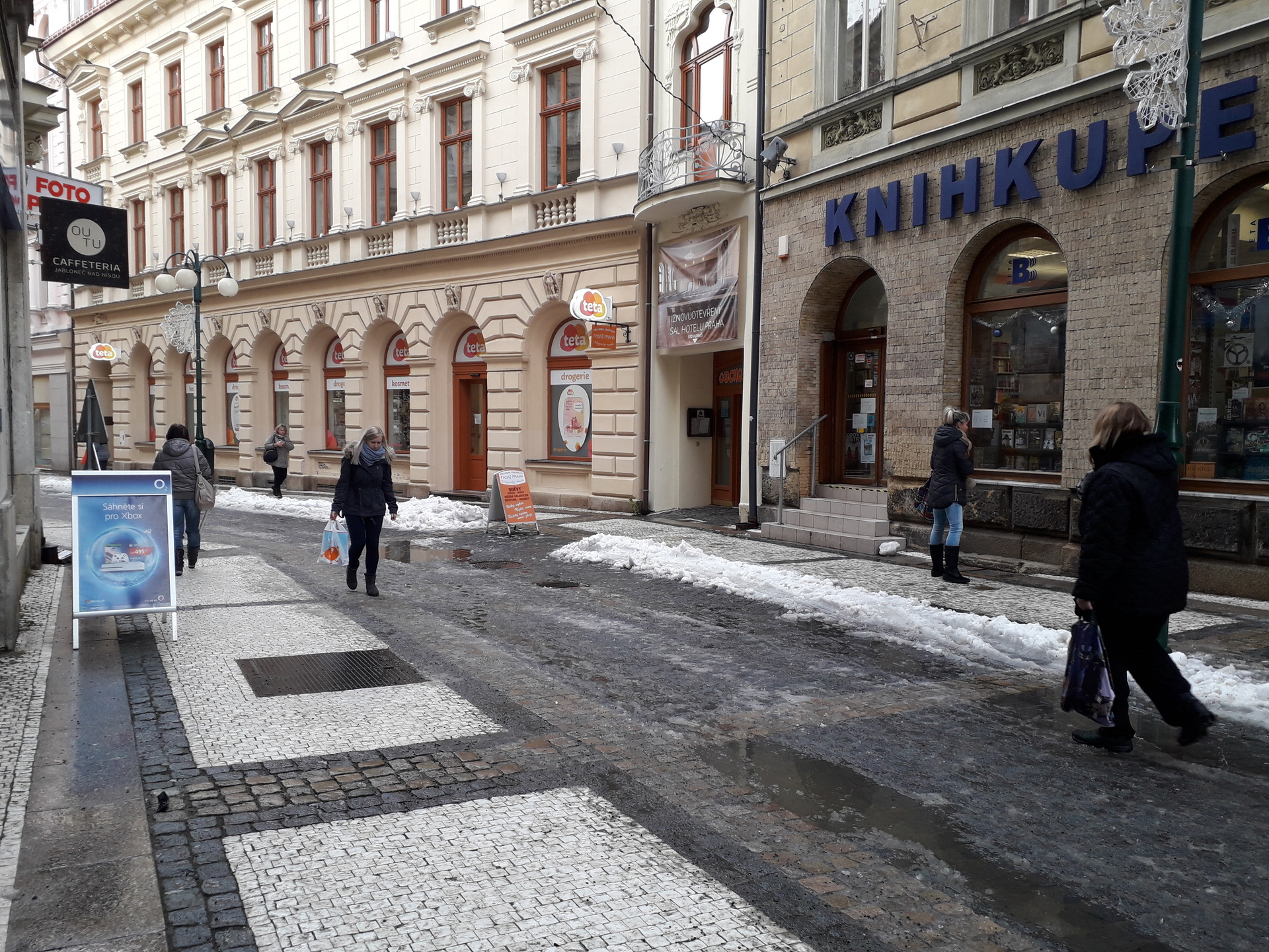 Samsung Galaxy J3 (2017)