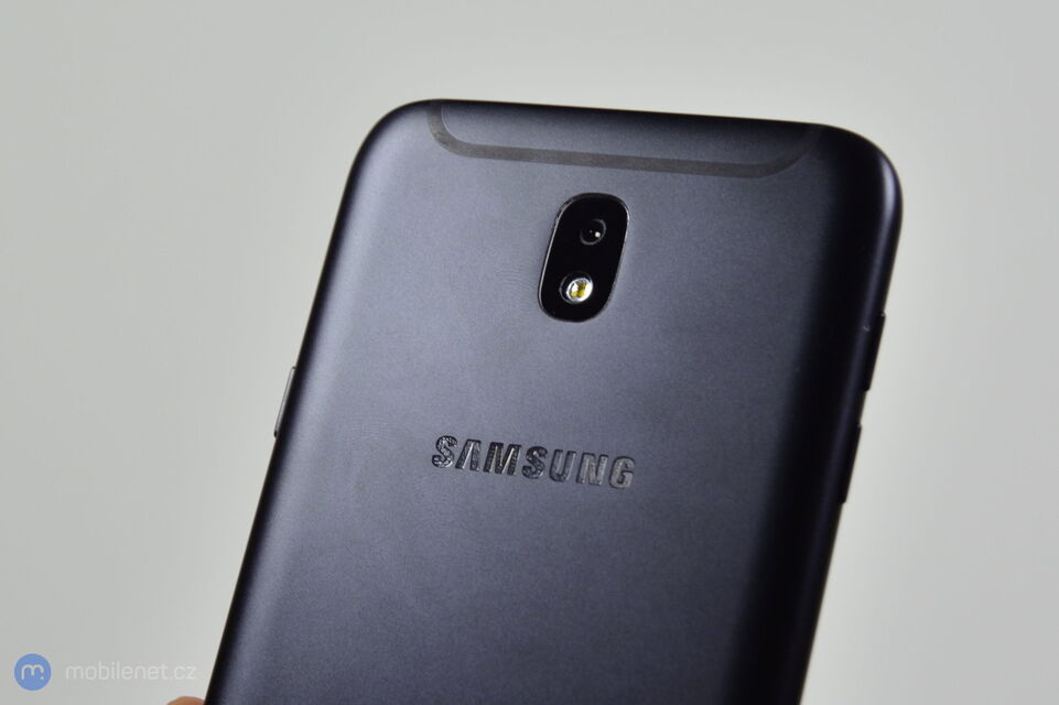 Samsung Galaxy J7 (2017)