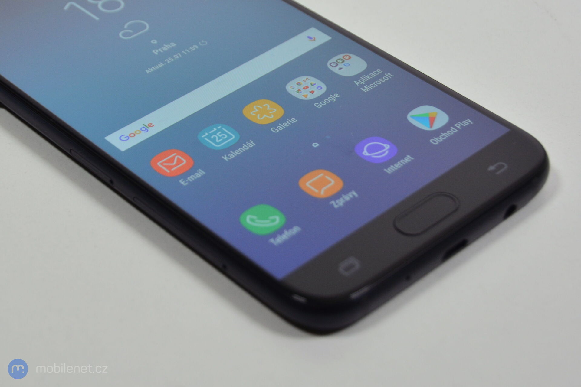 Samsung Galaxy J7 (2017)