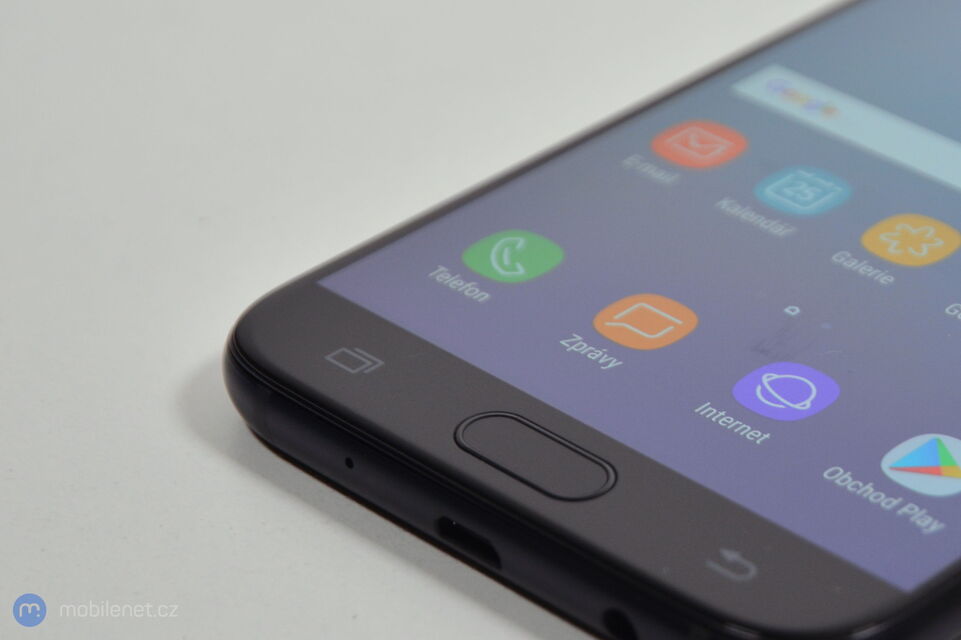 Samsung Galaxy J7 (2017)