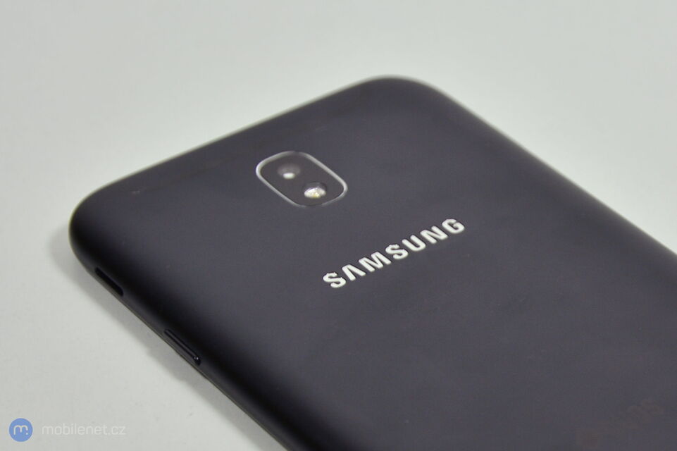 Samsung Galaxy J7 (2017)