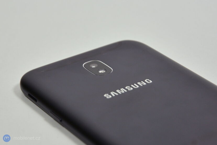 Samsung Galaxy J7 (2017)