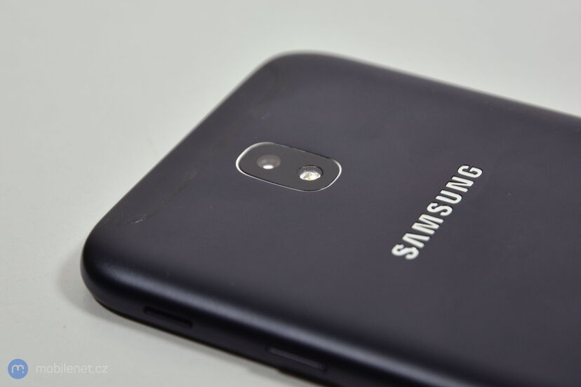 Samsung Galaxy J7 (2017)