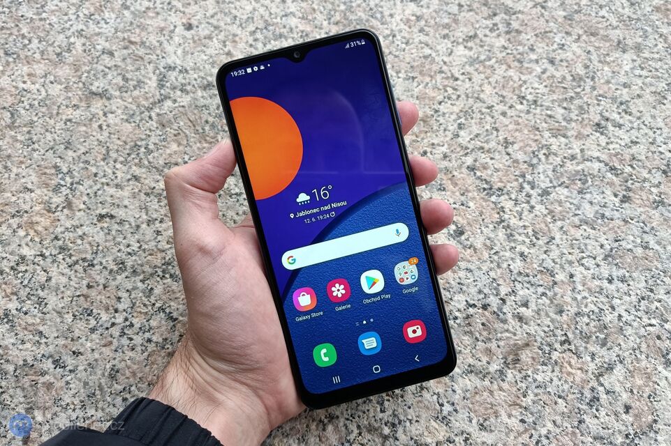 Samsung Galaxy M12