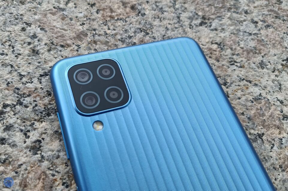 Samsung Galaxy M12