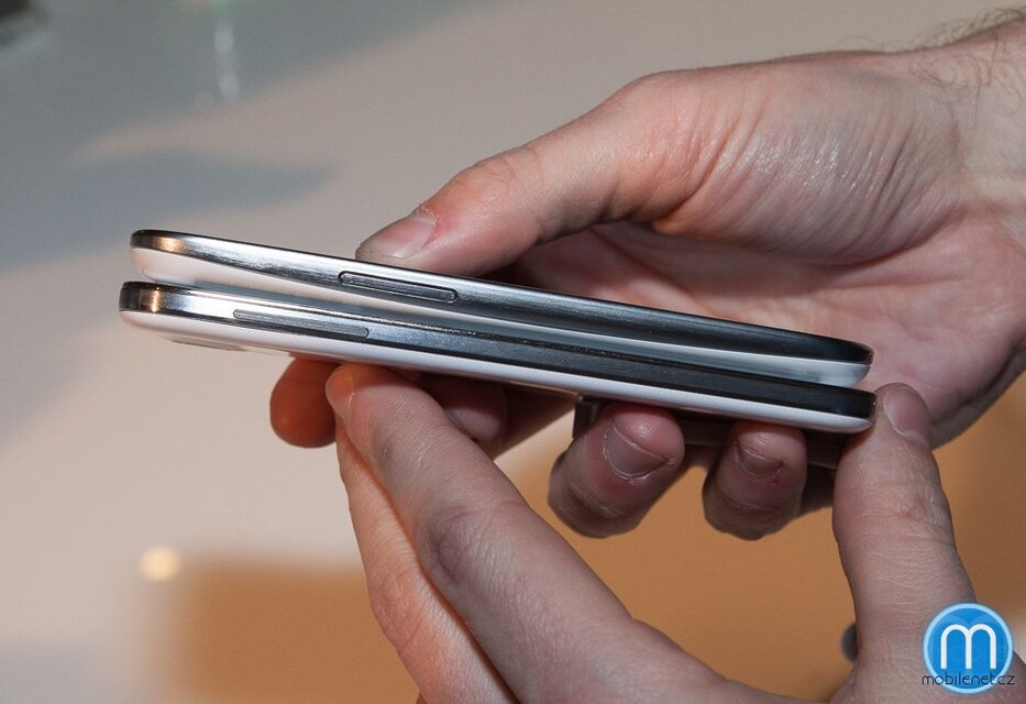 Samsung Galaxy S 4 a Galaxy S III