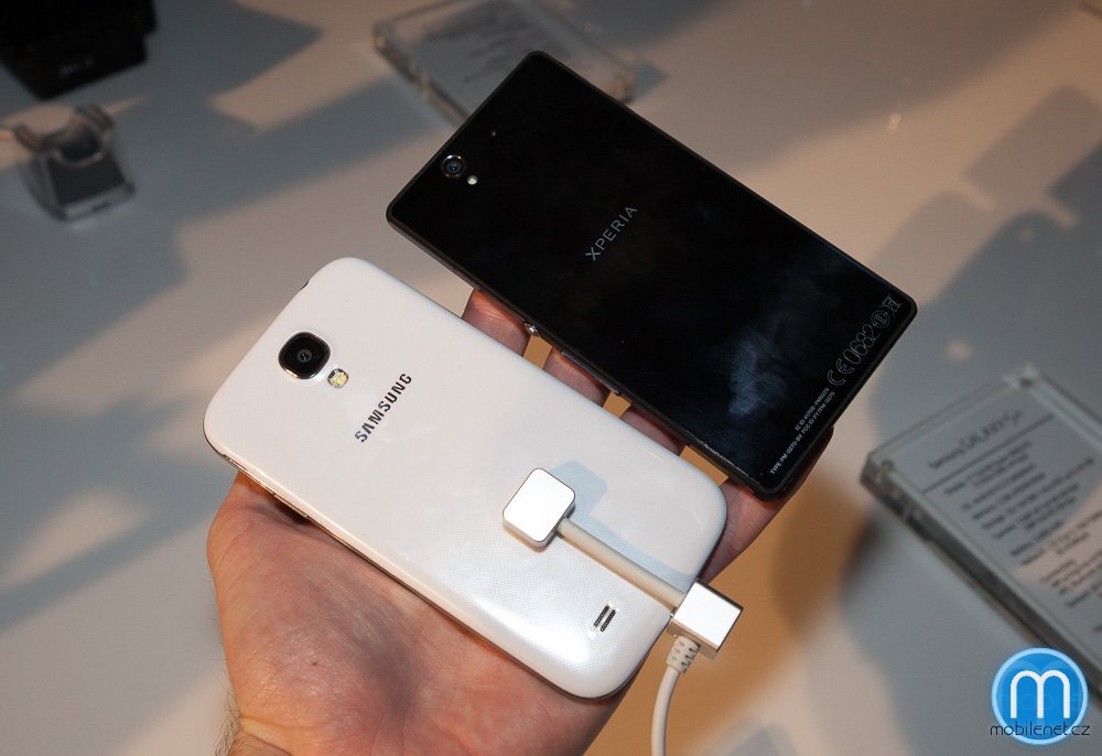 Samsung Galaxy S 4 a Sony Xperia Z