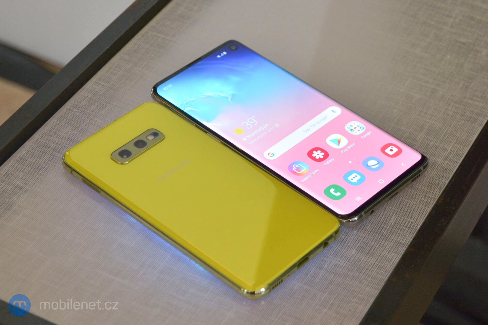 Samsung Galaxy S10e