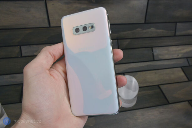 Samsung Galaxy S10e