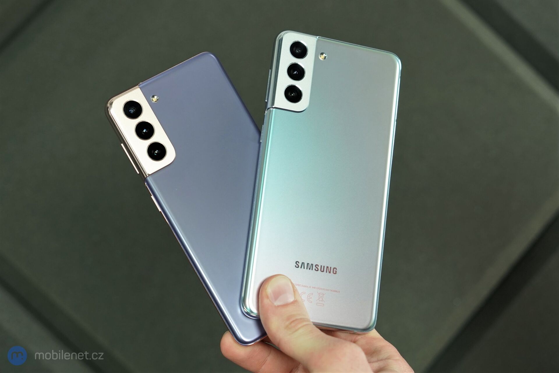 Samsung Galaxy S21 a S21+