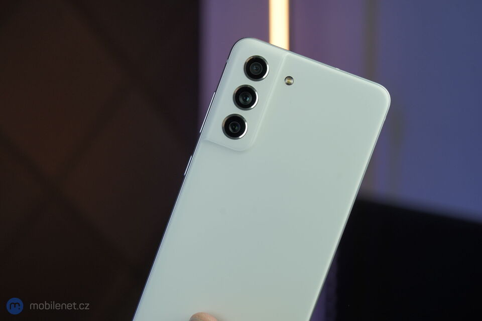 Samsung Galaxy S21 FE