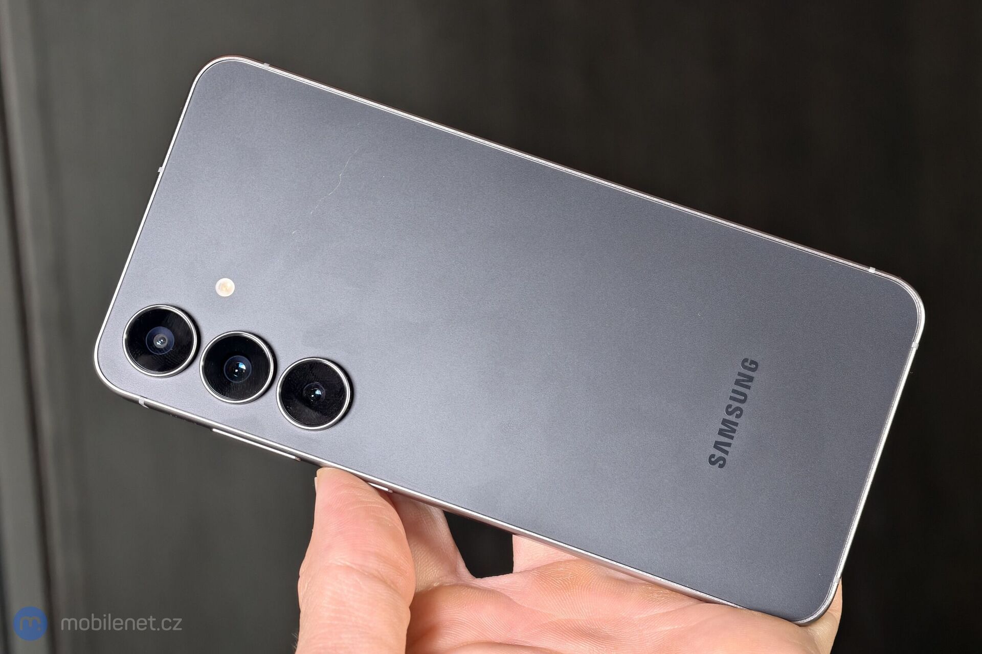 Samsung Galaxy S25 FE