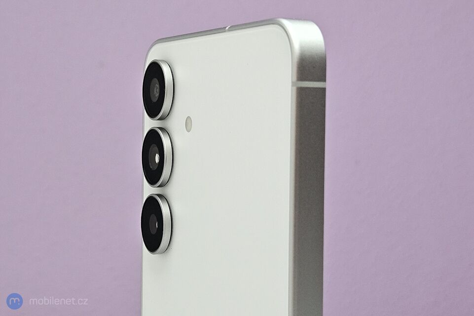 Samsung Galaxy S25 FE