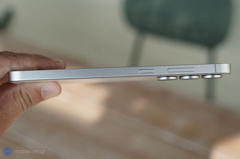 Samsung Galaxy S25 FE