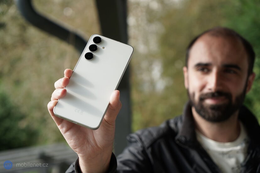 Samsung Galaxy S25 FE