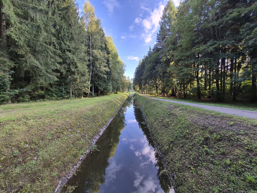 Samsung Galaxy S25 FE