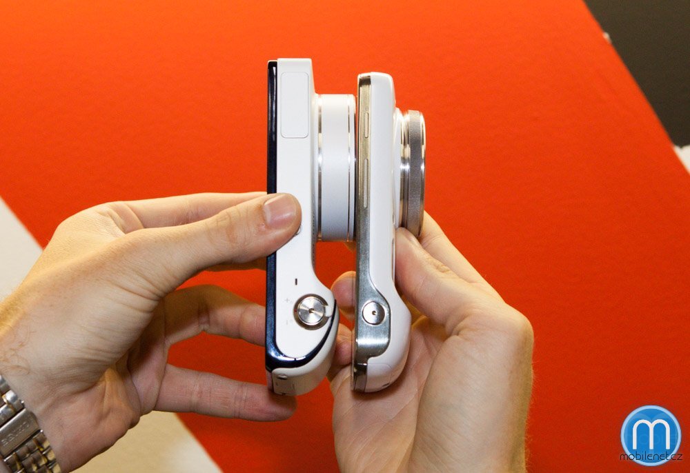 Samsung Galaxy S4 Zoom vs. Galaxy Camera