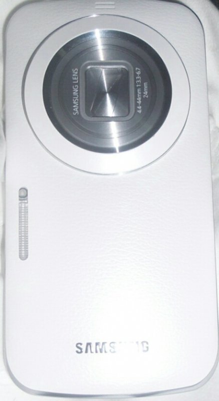 Samsung Galaxy S5 Zoom