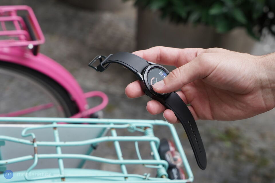 Samsung Galaxy Watch4 Classic