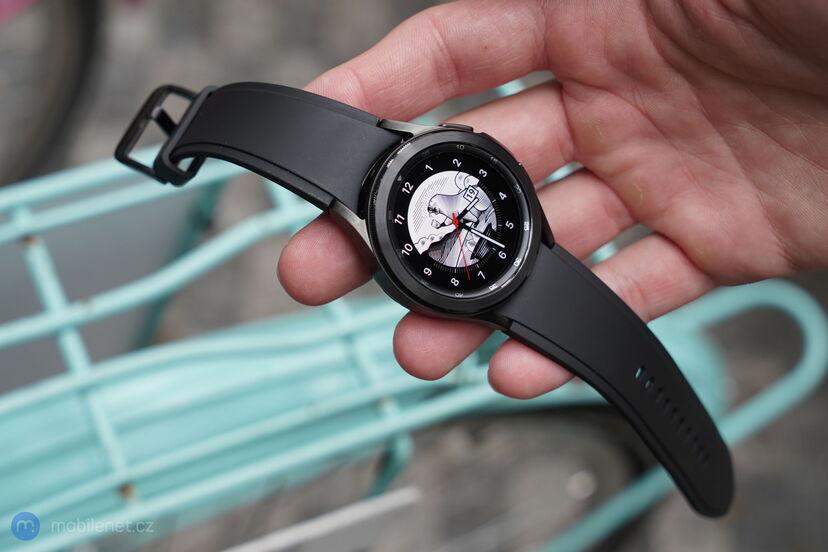 Samsung Galaxy Watch4 Classic