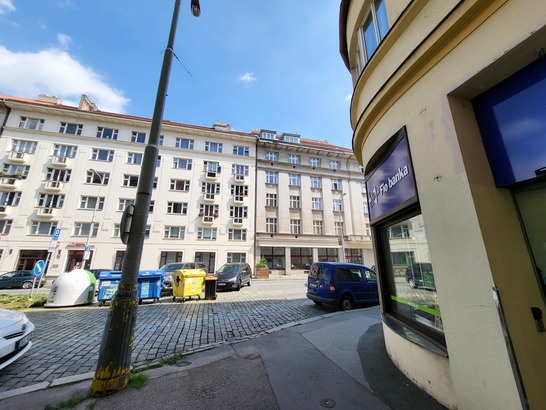 Samsung Galaxy Z Flip3