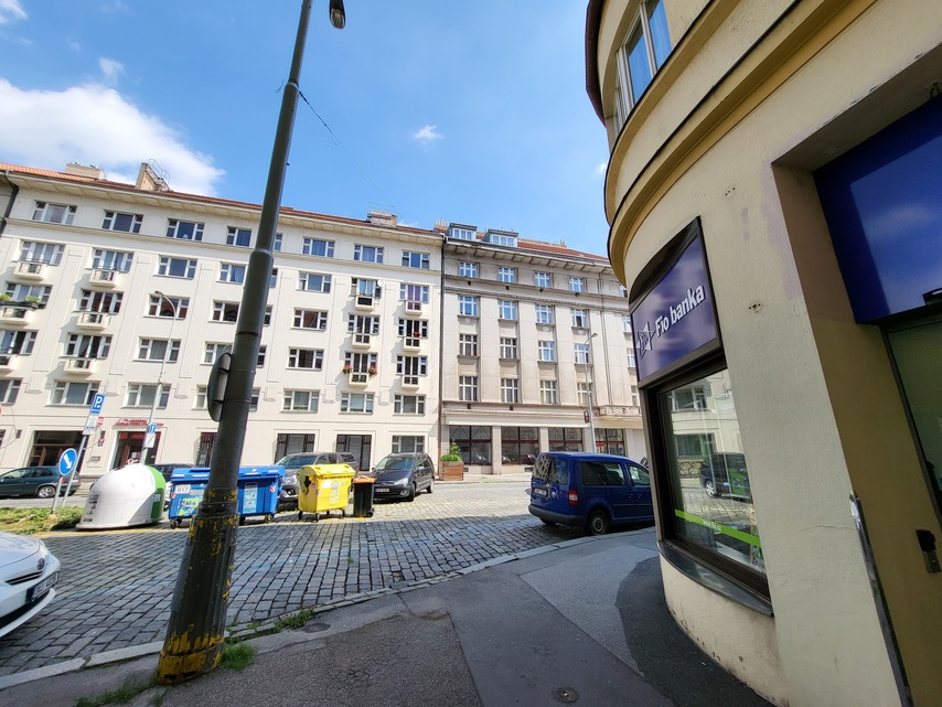 Samsung Galaxy Z Flip3