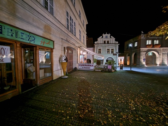 Samsung Galaxy Z Flip4