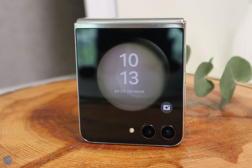 Samsung Galaxy Z Flip5