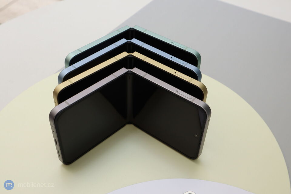 Samsung Galaxy Z Flip6