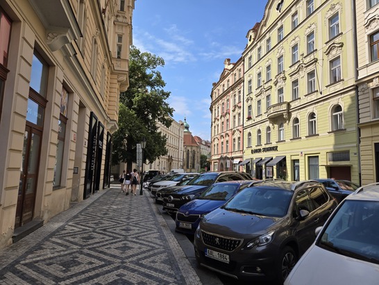 Samsung Galaxy Z Flip6