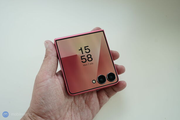 Samsung Galaxy Z Flip7