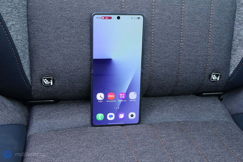 Samsung Galaxy Z Flip7