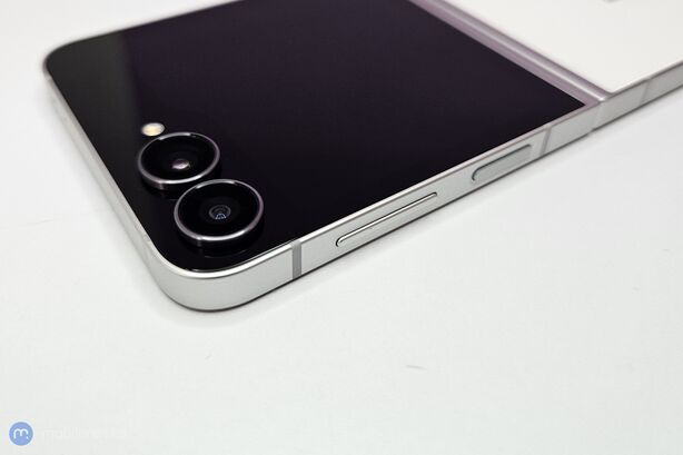 Samsung Galaxy Z Flip7 FE