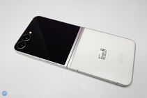 Samsung Galaxy Z Flip7 FE