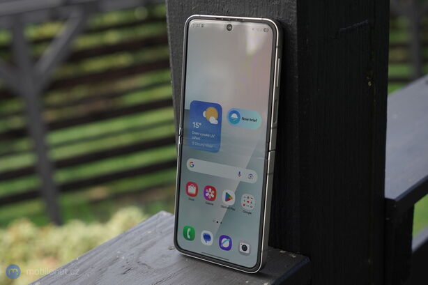 Samsung Galaxy Z Flip7 FE