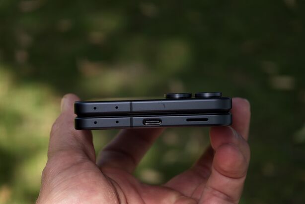 Samsung Galaxy Z Flip8