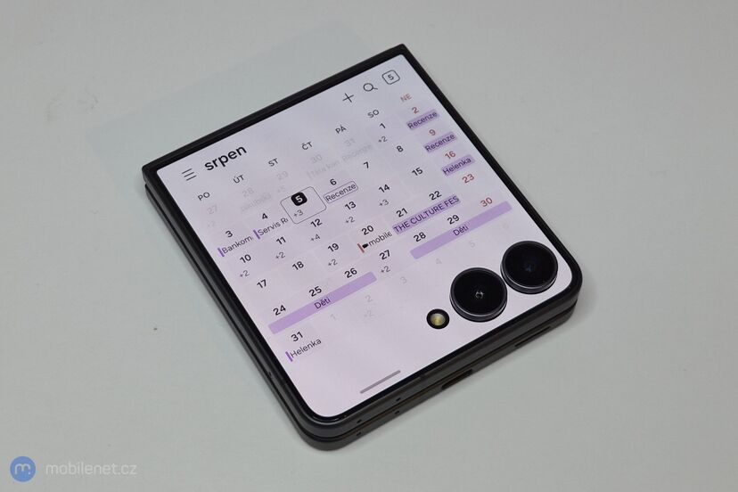 Samsung Galaxy Z Flip8