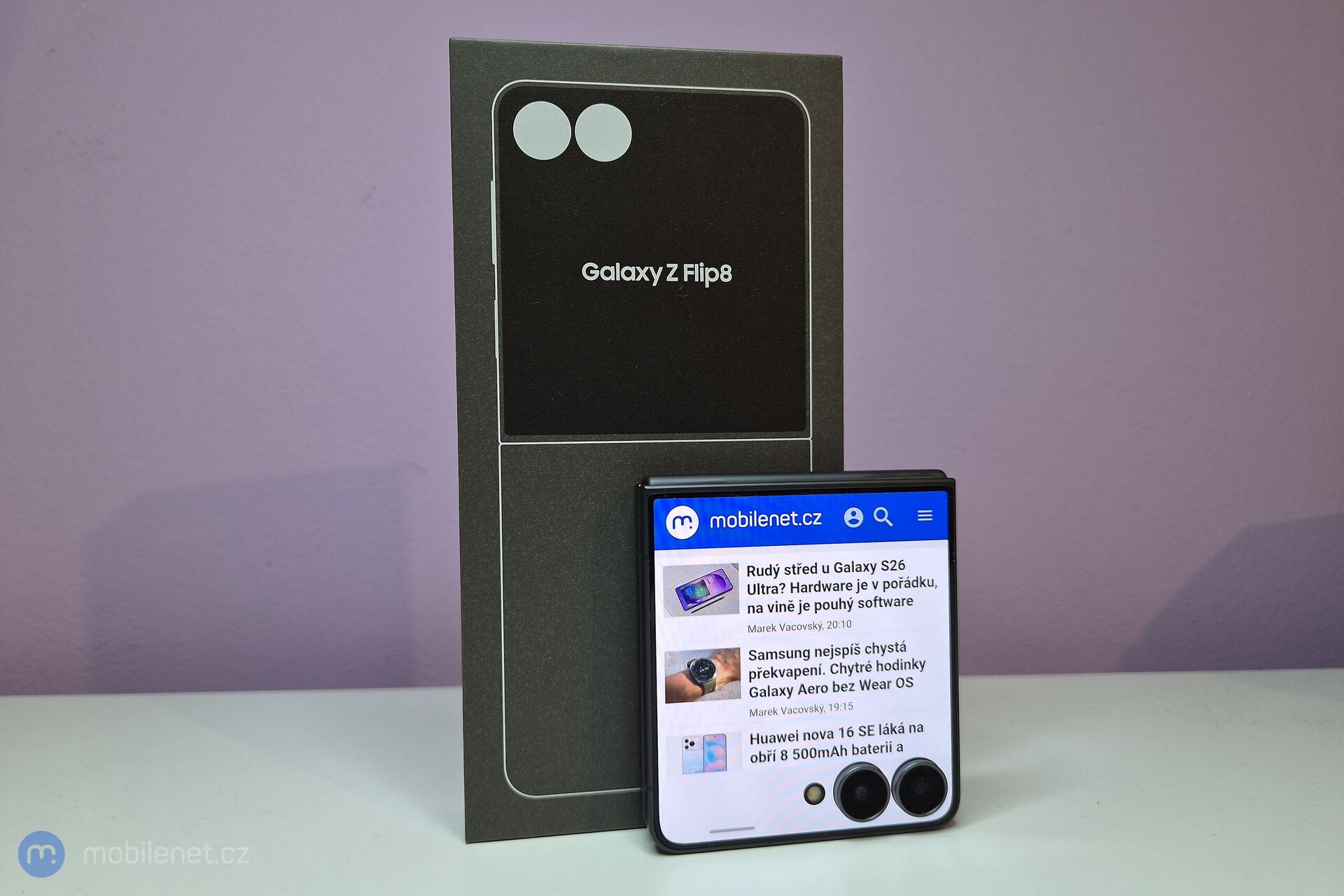 Samsung Galaxy Z Flip8