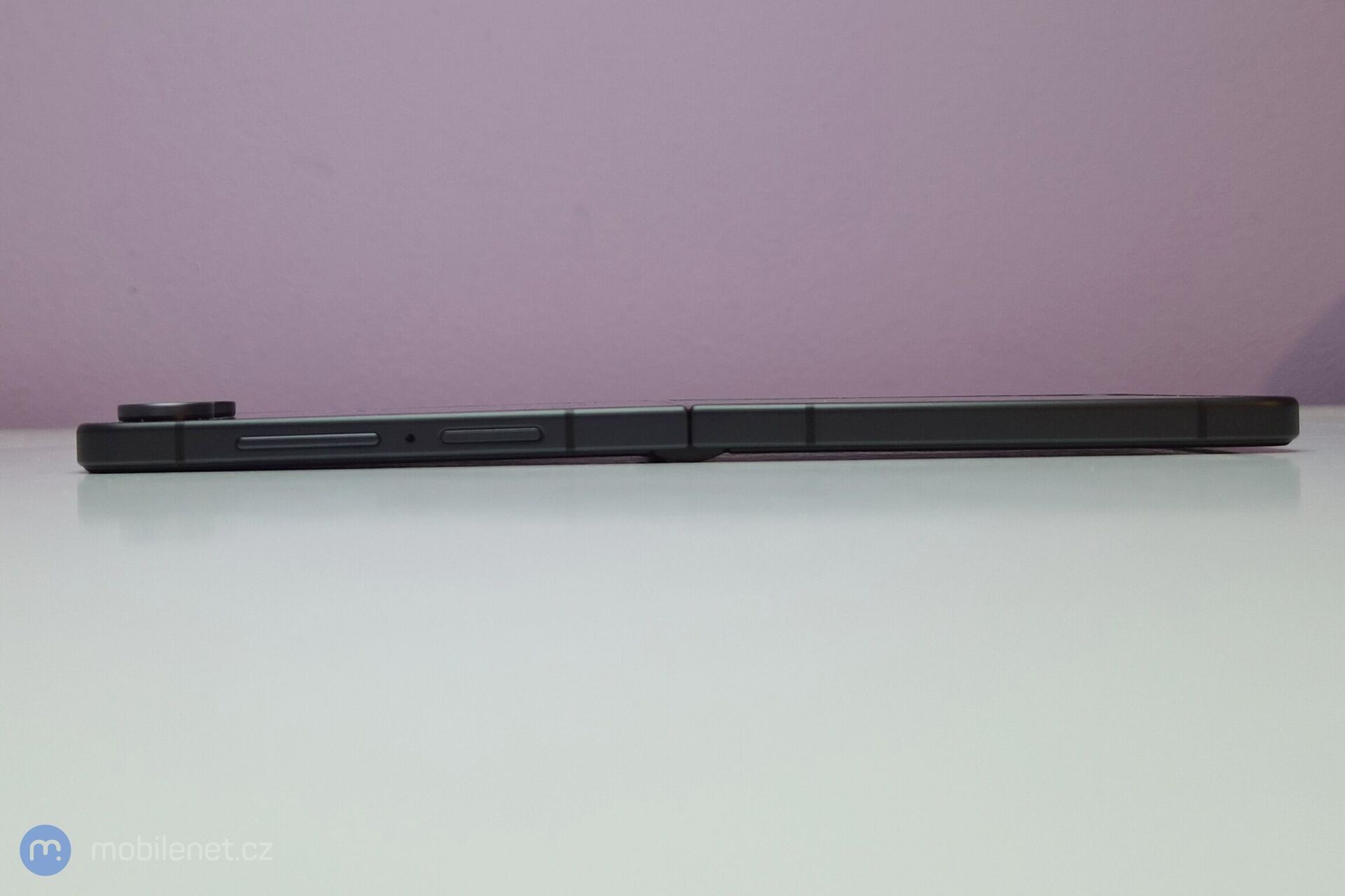 Samsung Galaxy Z Flip8