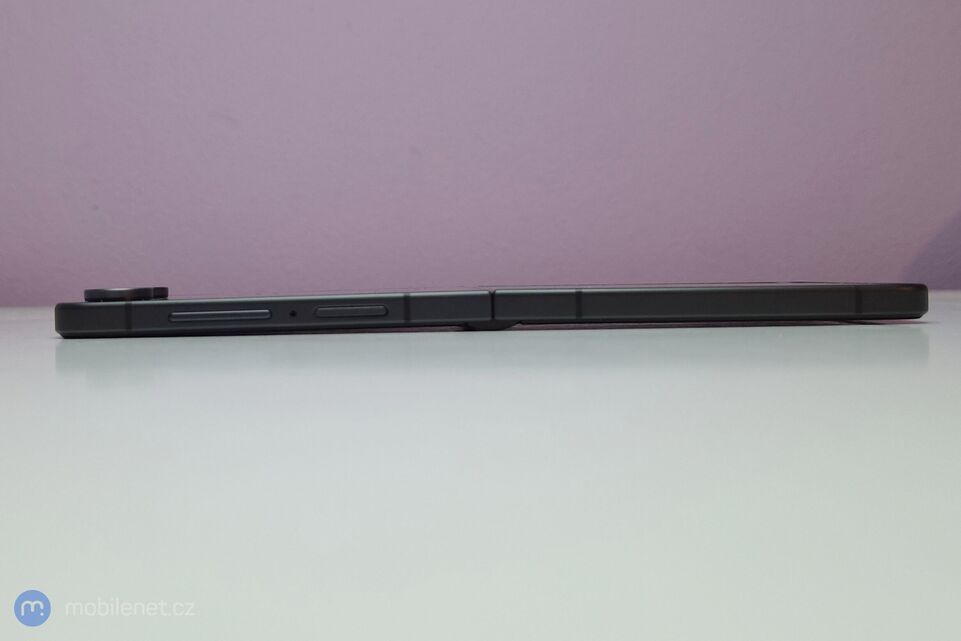 Samsung Galaxy Z Flip8