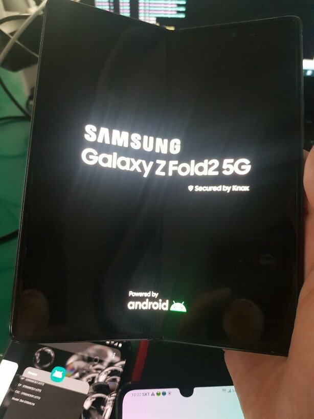 Samsung Galaxy Z Fold2