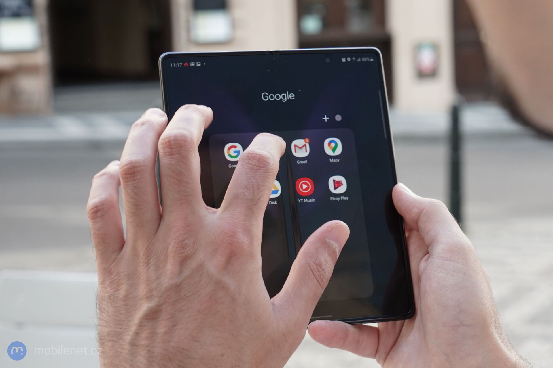 Samsung Galaxy Z Fold2