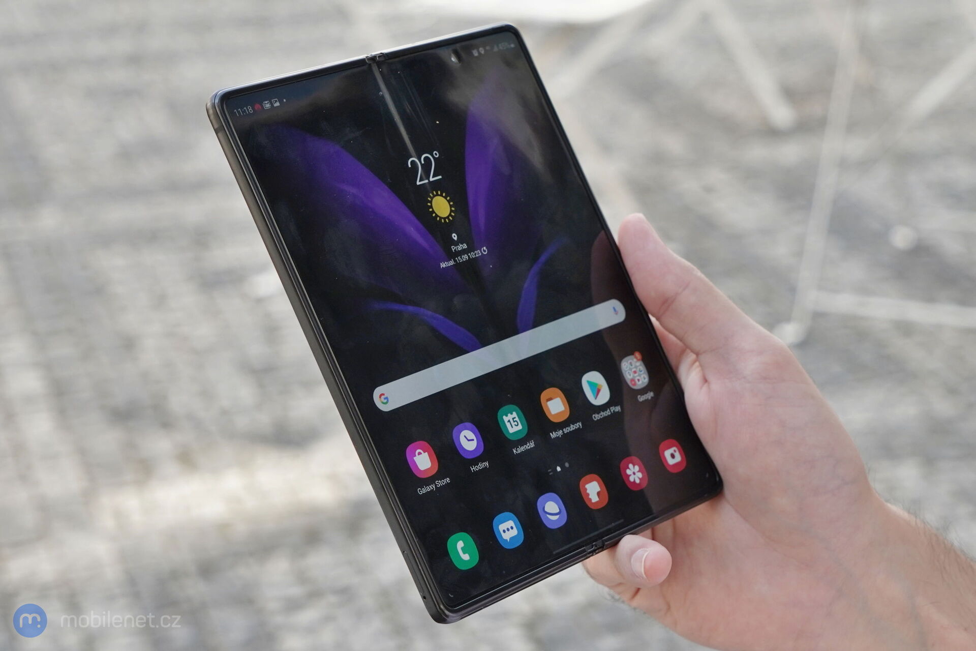 Samsung Galaxy Z Fold2