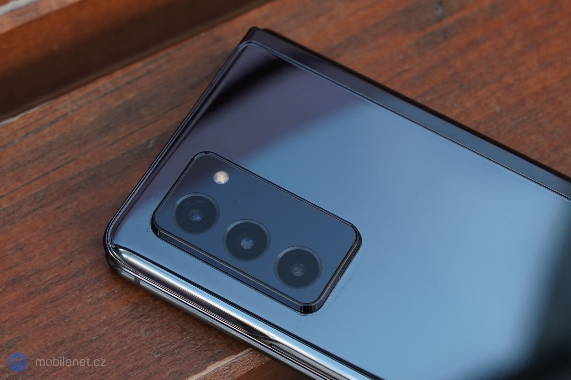 Samsung Galaxy Z Fold2